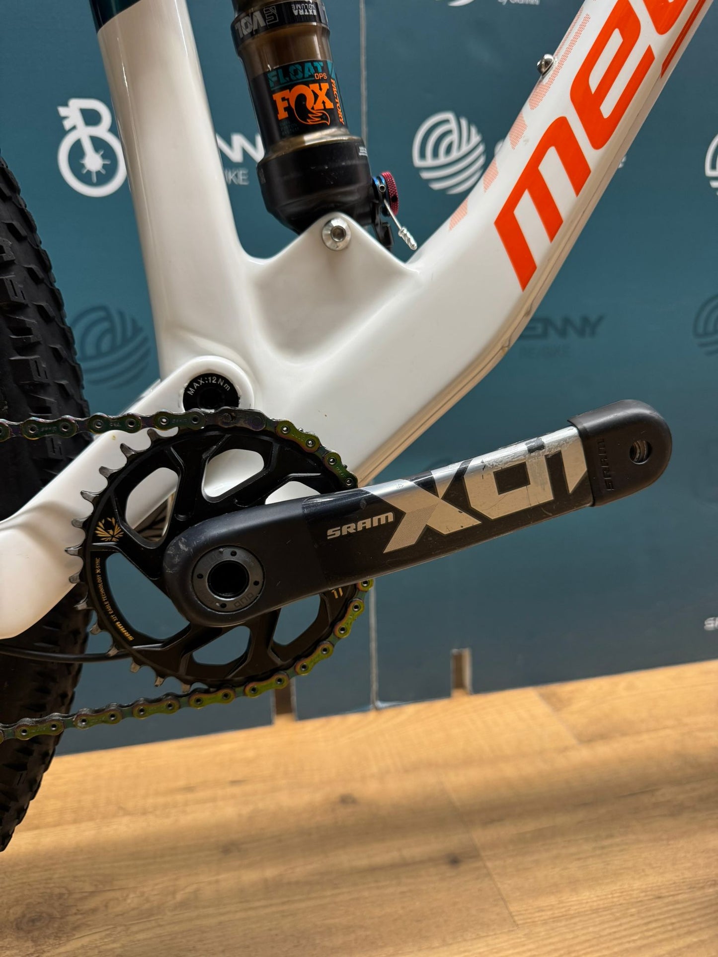 Megamo Pista XX1 Tamaño M - Usado