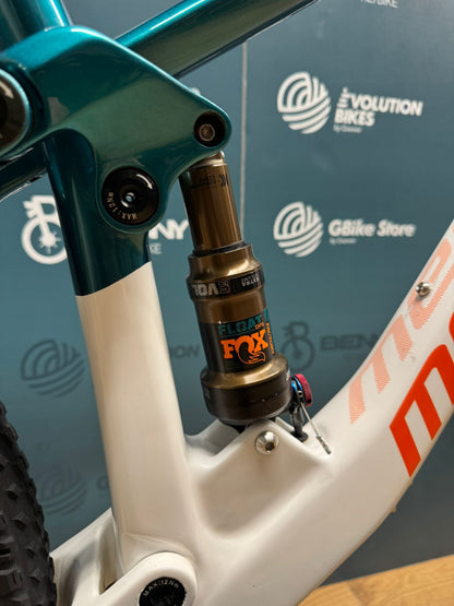 Megamo Pista XX1 Tamaño M - Usado