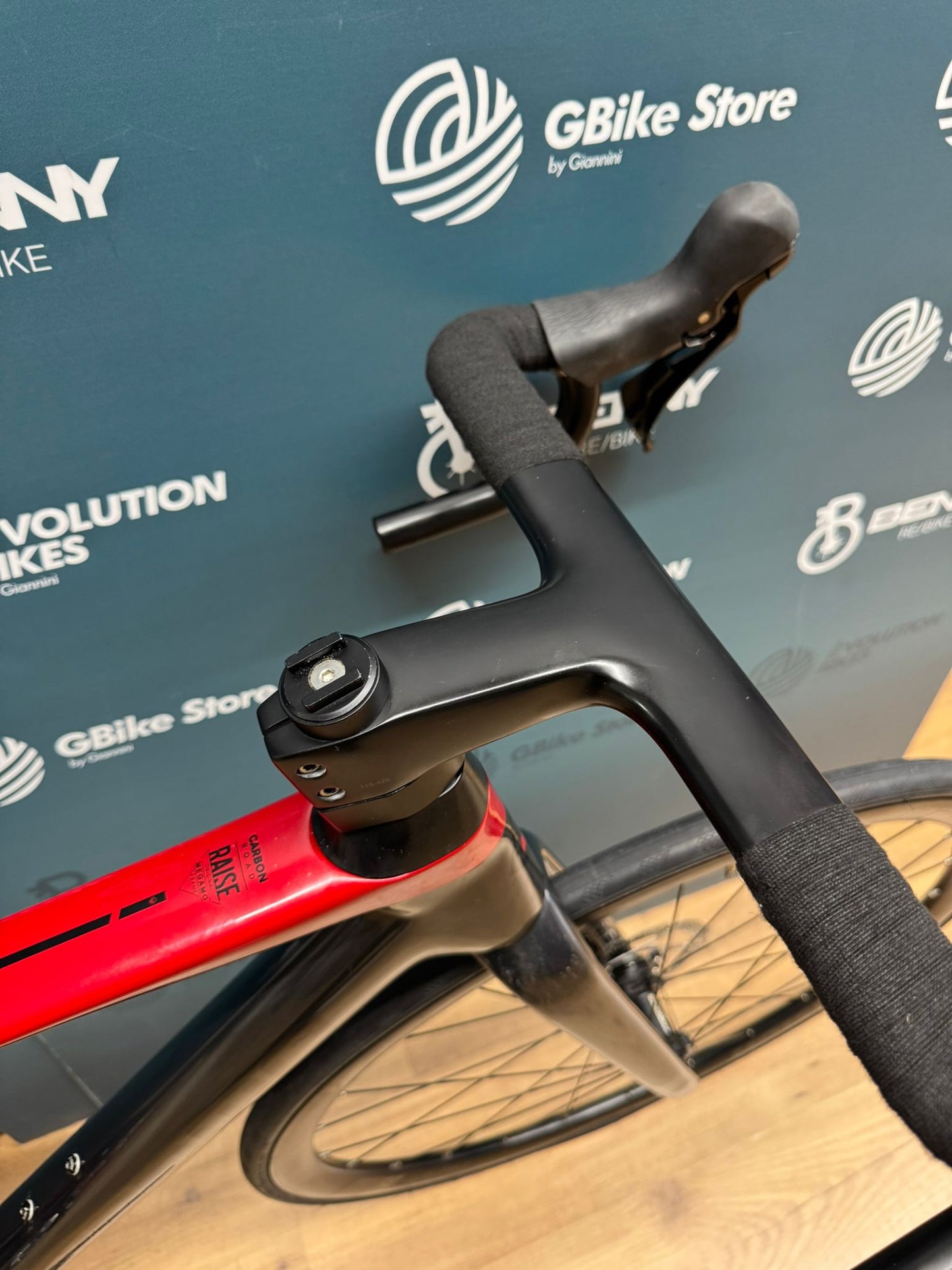 Corte de disco Megamo Raise S - Usado