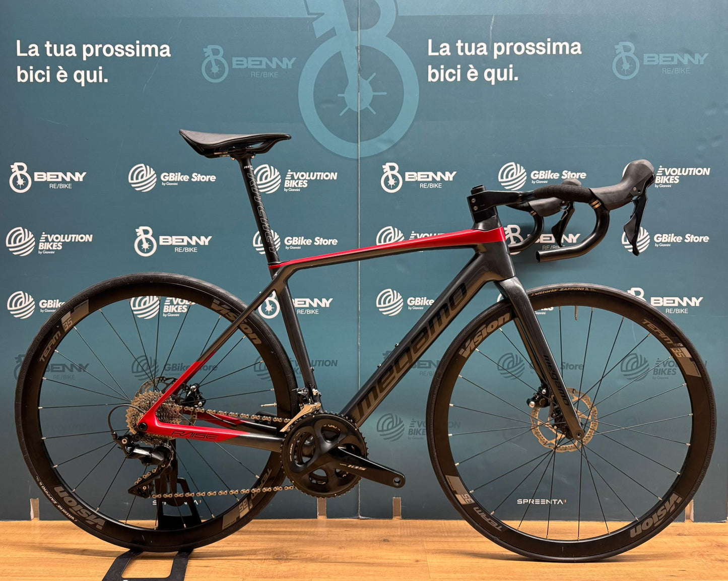 Corte de disco Megamo Raise S - Usado