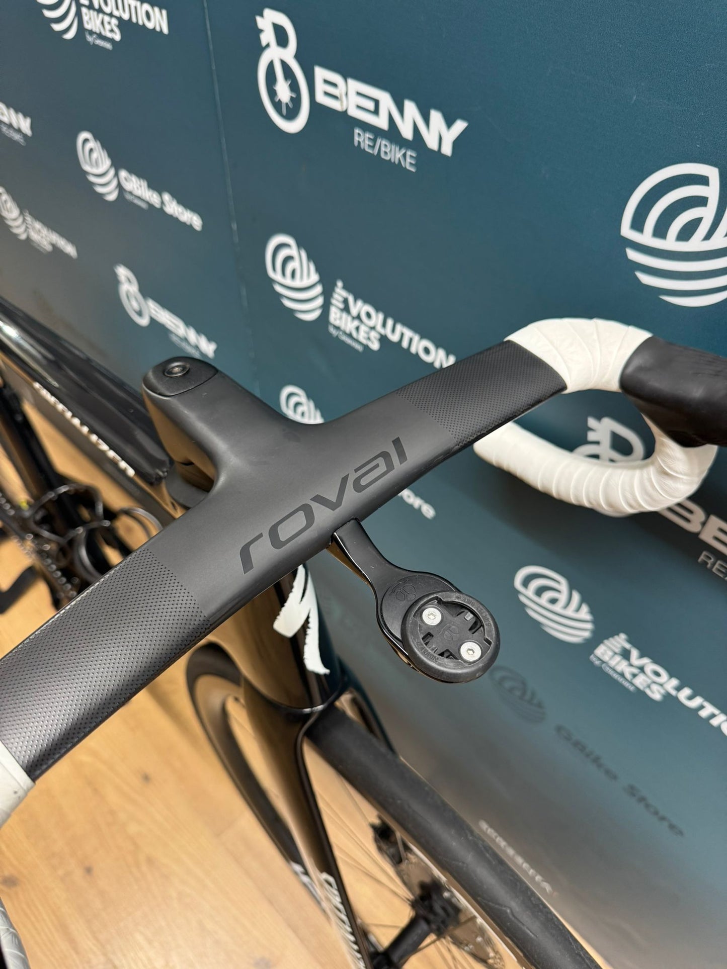 S-Works Tarmac SL8 Dura-Ace Di2 12v Tamaño 56 - Usado