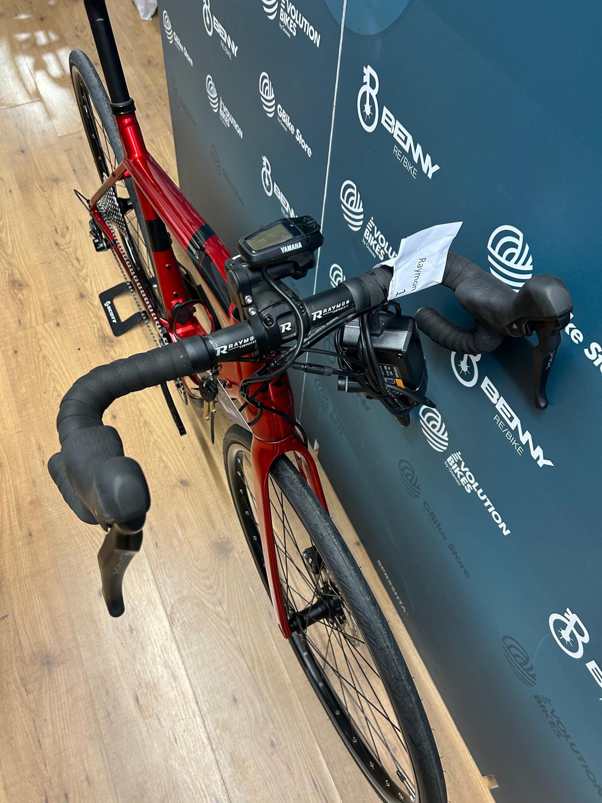 Raymon Gravelray E 7.0 Tamaño M - Usado