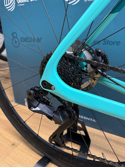 Bianchi Infinito Disc Ultegra Di2 12v Größe 53 - Gebraucht