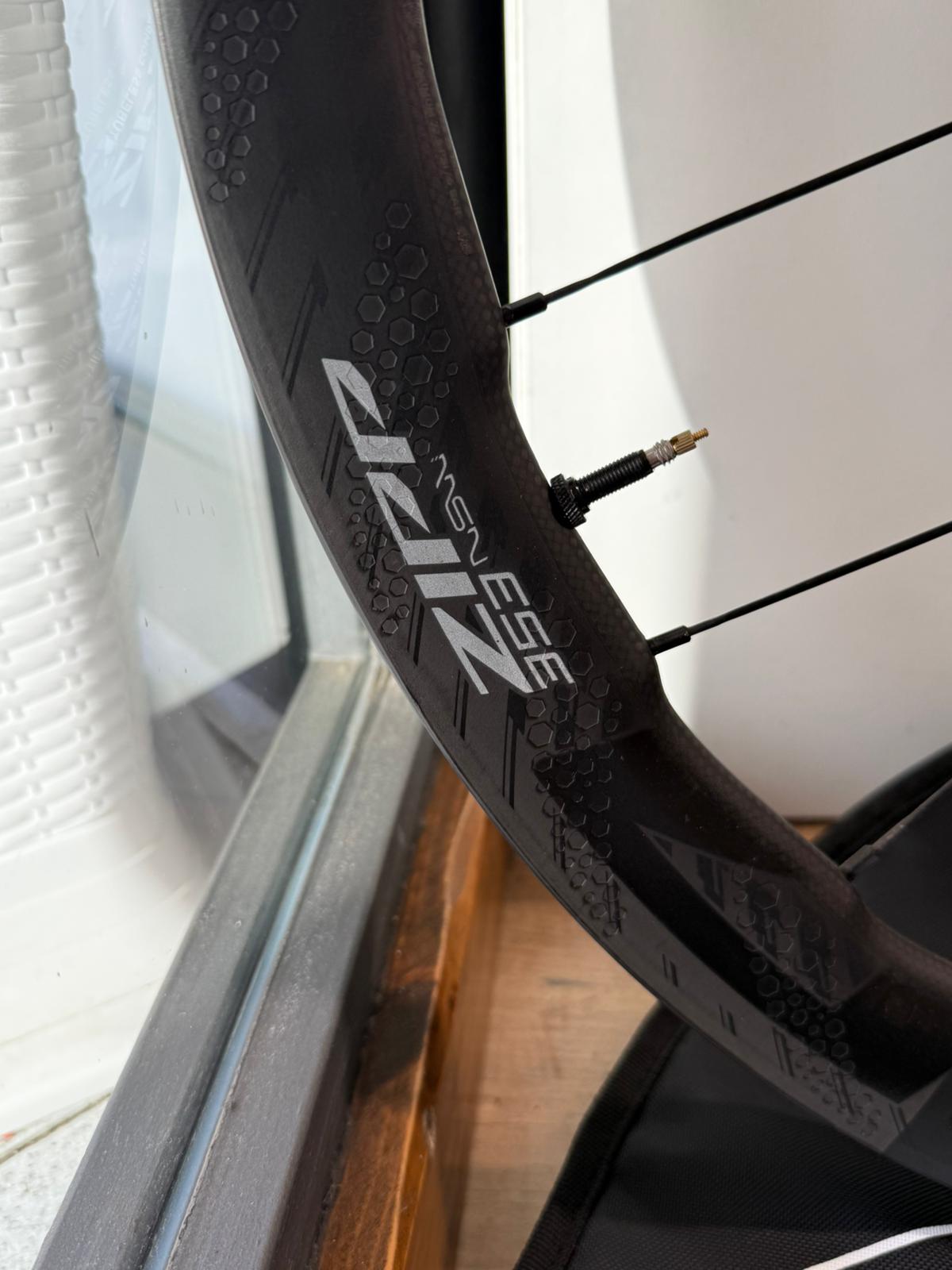 Ruote Zipp 353 NSW Hookless - DEMO