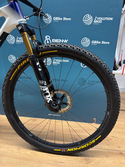 Megamo Factory AXS Size L - Used