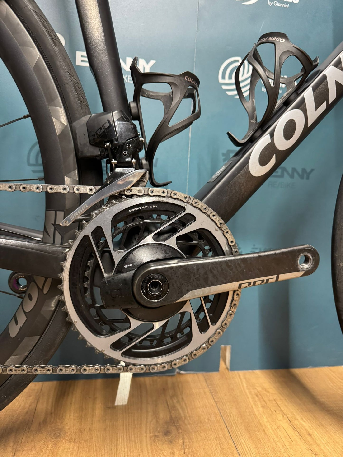 Colnago V4Rs ZEA Emirates Red AXS Rozmiar 45,5