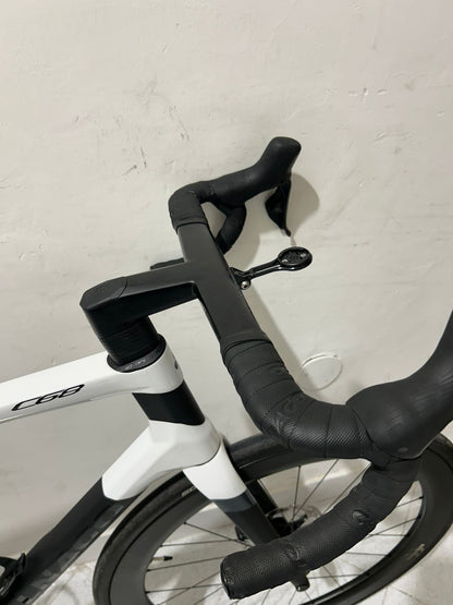 Colnago C68 Disc Ultegra Di2 Taille 550 - Utilisé